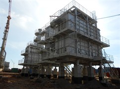 Ocelová konstrukce pro rafinerii